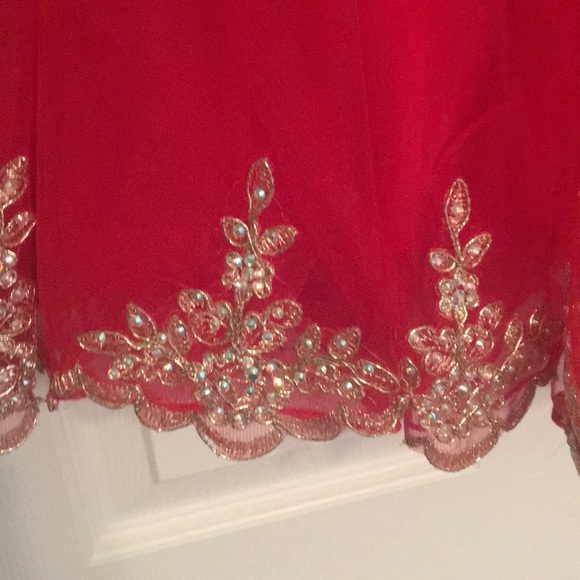 Dress - Picture 2 of 2